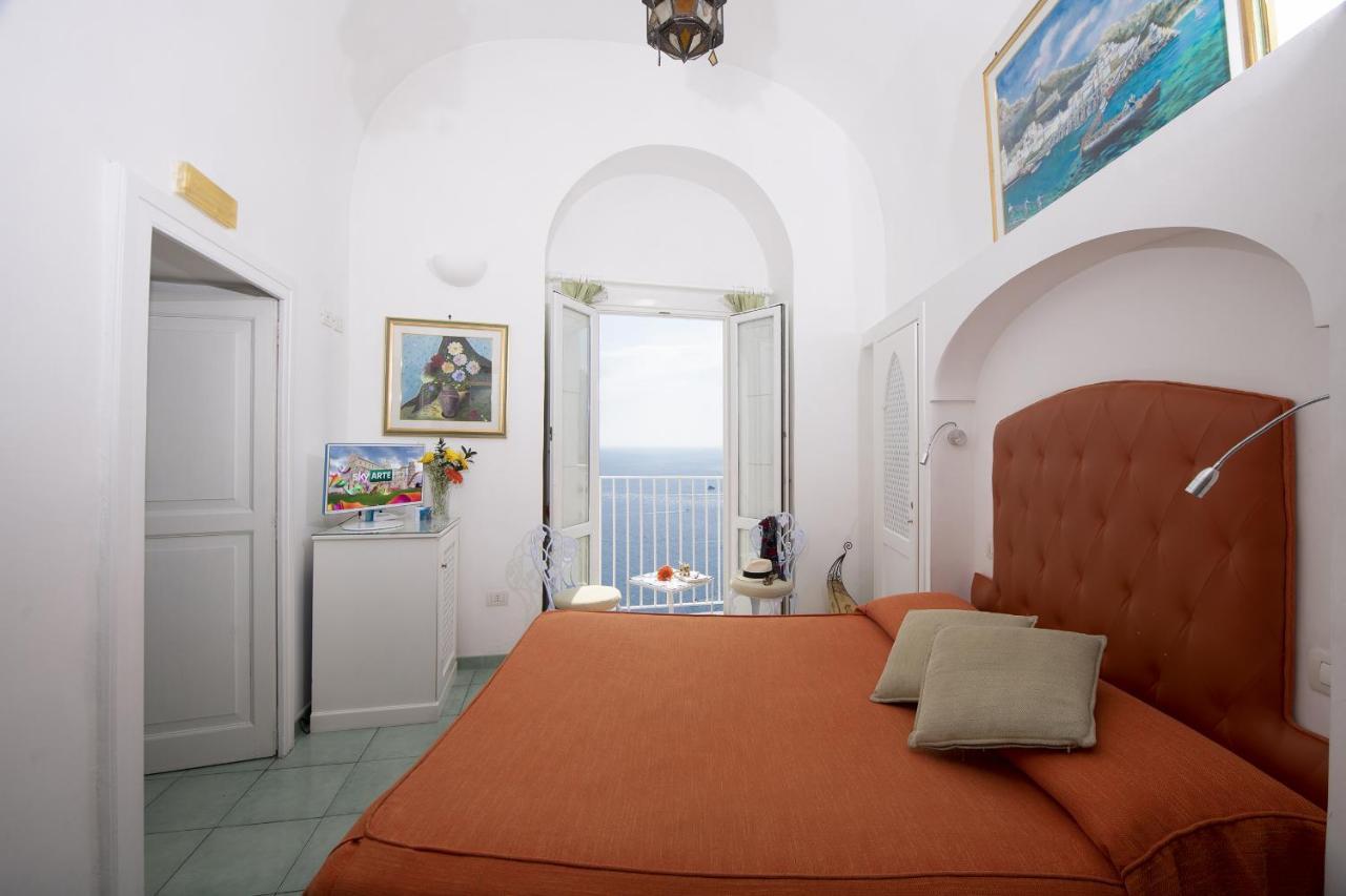Hotel La Ninfa Amalfi Exterior foto